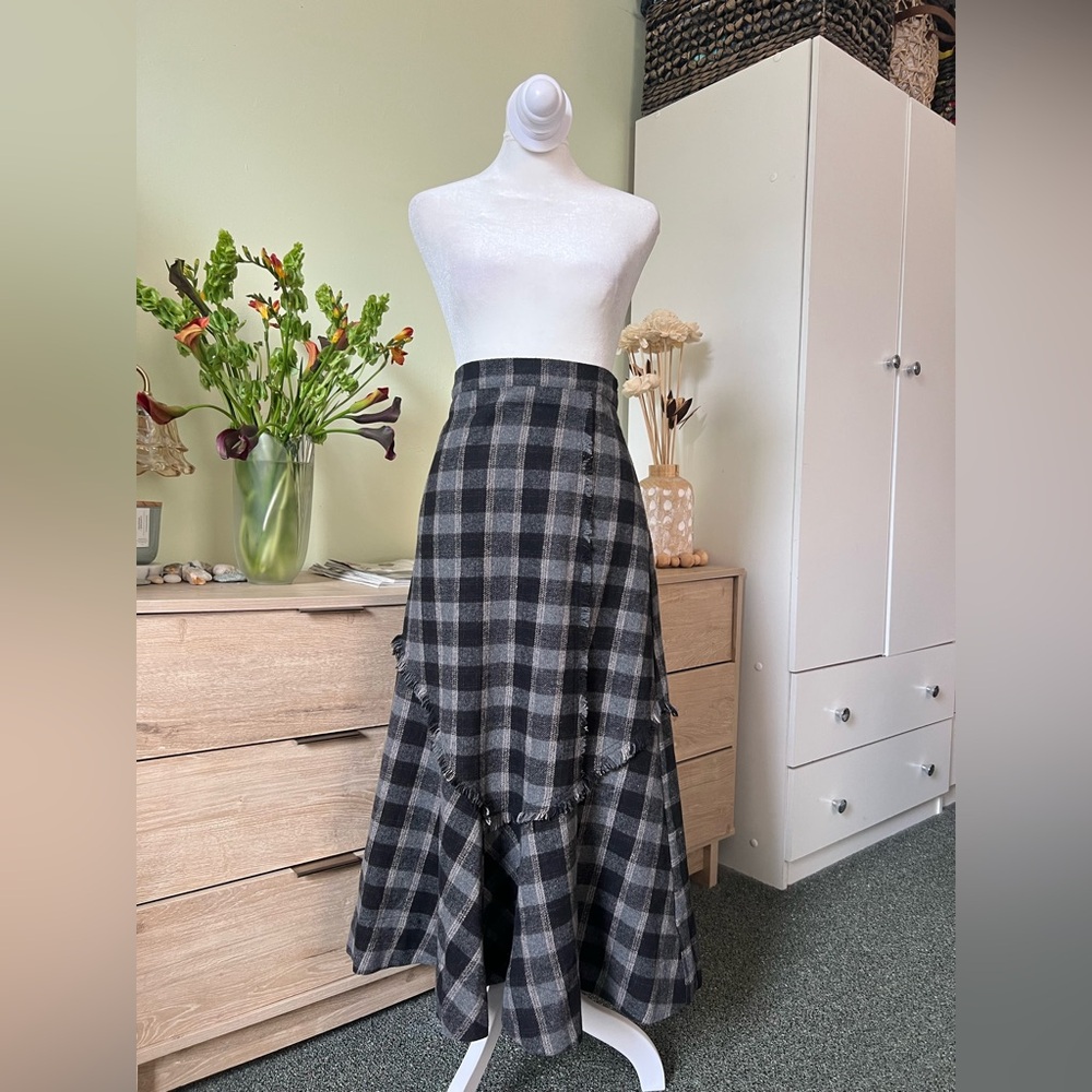 Plaid Check Ruffle Asymmetrical Midi Knee-Length High-Waist Modest Fringe Skirt - Picture 8 of 16